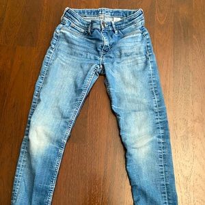 H&M US 8-9Y girls distressed jeans
